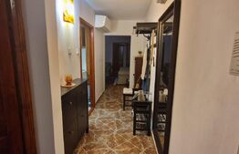 Apartament 3 camere, 64.85 mp, zona Rovine