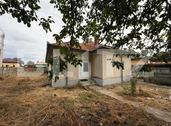 Casa de vânzare 3 camere Est - 207852CV | BLITZ Craiova | Poza1