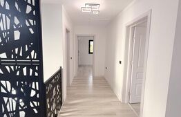 Casă de vânzare, 160 mp, zona Nord - Șimnicu de Jos