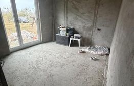 Casă de vânzare, 204 mp, zona Centrală - Filiași