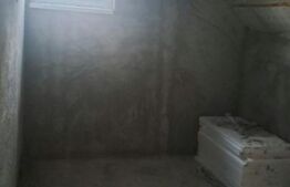 Casă de vânzare, 204 mp, zona Centrală - Filiași