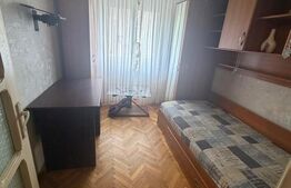 Apartament cu 3 camere, 54 mp, semidecomandat, et 2, zona Craiovita Noua