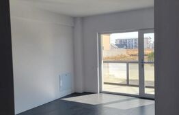 Apartament 3 camere, 52.60 mp, zona Nord-Vest