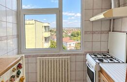 Apartament decomandat , Rovine ,2 camere