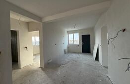 Casă de vânzare, 120 mp, zona Sud-Est