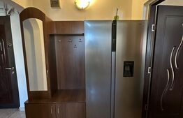 Apartament 3 camere, 52 mp, zona Craiovița Nouă