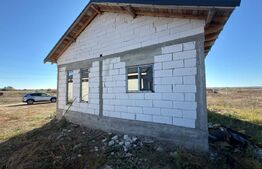 Casă de vânzare, 80 mp, zona Nord-Vest