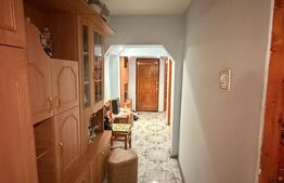 Apartament 3 camere, 72 mp, zona Rovine 