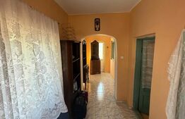 Casă de vânzare, 70.12 mp, zona Vest