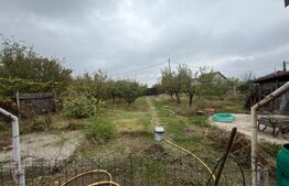 Casă de vânzare, 320 mp, zona Ghercești