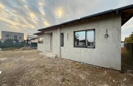 Casa parter, 80 mp utili, 310 mp teren , zona Casa Noastra 