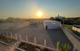 Casă 354 mp utili, cu hală 228 mp, teren 1.881 mp, Malu Mare