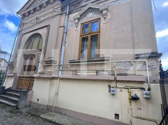 Casa de vânzare 5 camere Ultracentral - 209563CV | BLITZ Craiova | Poza1