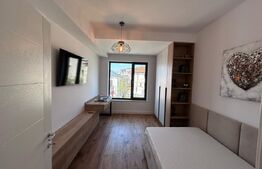 Apartament de lux, 3 camere si 2 bai, bloc nou, zona de case central