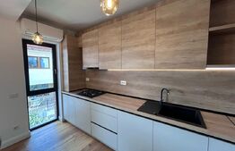 Apartament de lux, 3 camere si 2 bai, bloc nou, zona de case central