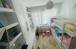 Casă modernă cu eficiență energetică ridicată și grădină amenajată, în Popoveni,