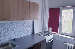 Garsoniera semidecomandata