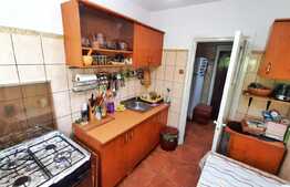 Superb şi cochet într-o zona liniștită. 2 camere, decomandat, Brazdă, zona Liceului 