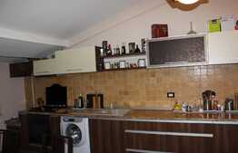 Apartament de 2 camere spatios, cu terasa de 37 mp, zona Toporasi