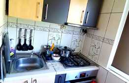 Apartament 3 camere, cartier Rovine, strada Traian Lalescu 