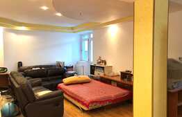 Locatie exceptionala, casa pe 4 niveluri, cu priveliste Divina si liniste..