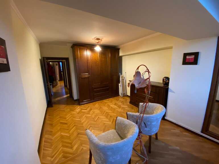 Apartament de vanzare 4+ camere Central - 64367AV | BLITZ Craiova | Poza1