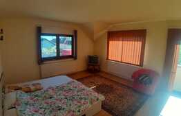 Casa de vanzare in Cârcea