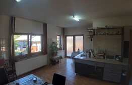 Casa de vanzare in Cârcea