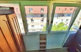 Lux - 3 camere, decomandat, cartier Sărari, zona Liceului 