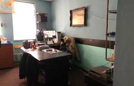 Casă pe 4 niveluri de 300 mp utili și 600 mp curte, Romanești