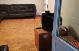 Apartament 3 camere, cartier 1 Mai 