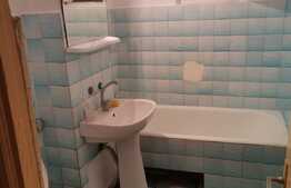 Apartament 3 camere, cartier 1 Mai 