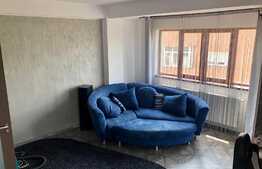 Casa pe 4 niveluri, perfecta pentru o familie numeroasa 