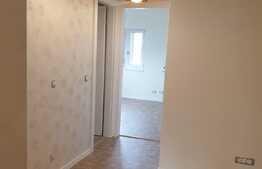 Apartament 4 camere,100mp,recent renovat, zona Mercur Center