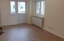 Apartament 4 camere,100mp,recent renovat, zona Mercur Center