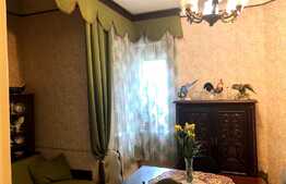 Parter din vila de vanzare, central, 66 mp utili, 310 mp teren