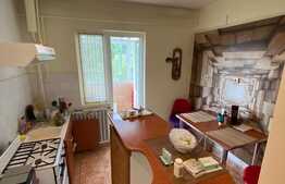 Apartament de vanzare, 3 camere, zona ciuperca