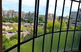 Apartament 3 camere, 95 mp, zona Calea Bucuresti