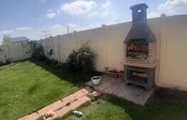 Casă deosebită P + E, 180 mp utili cu 500 mp curte, Cârcea