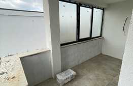 Casă P + E, la cheie, în mini - cartierul cu stil mediteranean, zona parc Romanescu