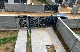 Casă P + E, la cheie, în mini - cartierul cu stil mediteranean, zona parc Romanescu