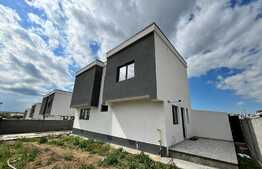 Casă P + E, la cheie, în mini - cartierul cu stil mediteranean, zona parc Romanescu