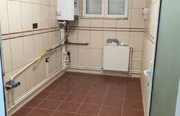 Casa cu 5 camere, 150 mp, zona Medicina Veche
