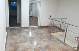 Casa cu 5 camere, 150 mp, zona Medicina Veche