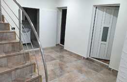 Casa cu 5 camere, 150 mp, zona Medicina Veche