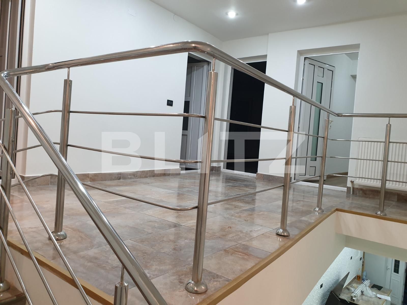 Casa de închiriat 5 camere 1 Mai - 65717CI | BLITZ Craiova | Poza10