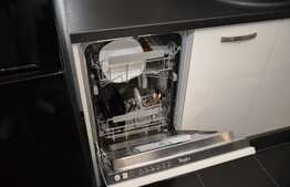 Apartament 2 camere, 52 mp, electrocasnice smart, zona Hanul Doctorului 