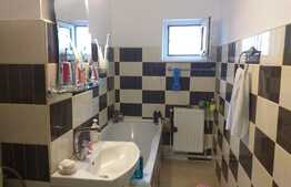 Apartament de 3 camere decomandate modern