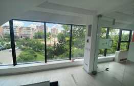 Cladire birouri open space, 667 mp, Calea Bucuresti!