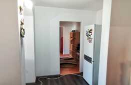 Apartament 3 camere decomandat, zona 1 Mai